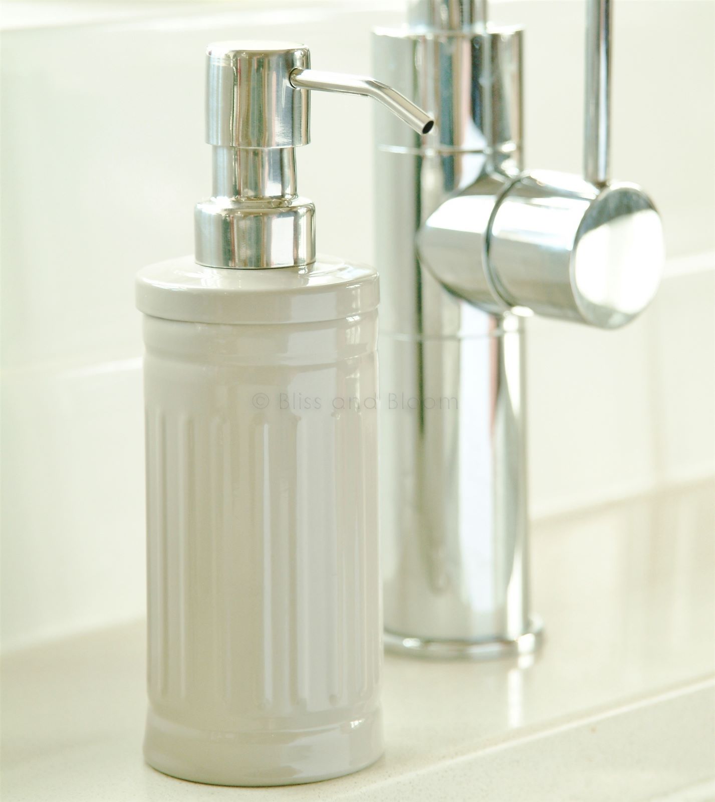 Soap dispenser Taupe Bliss and Bloom